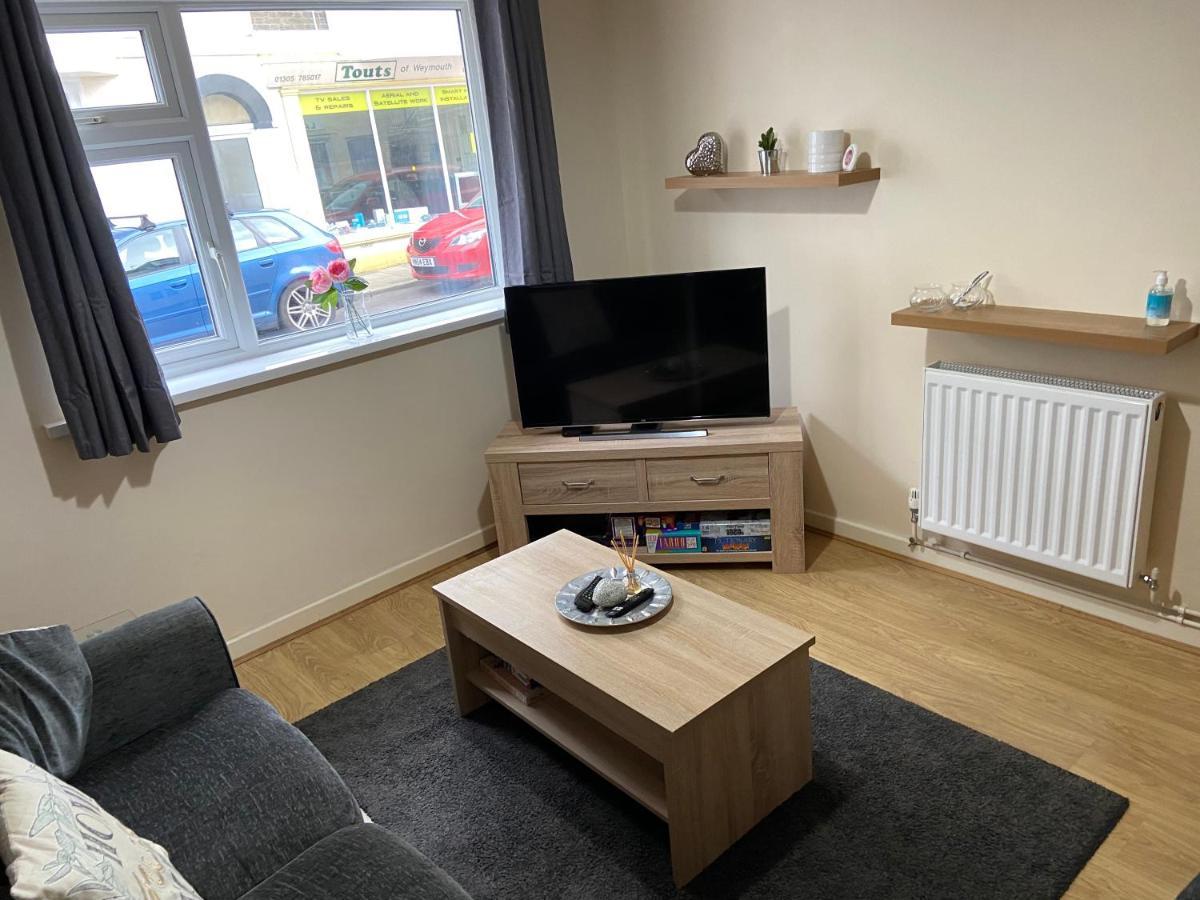 Cosy 3-Bedroom House, Stones Throw To Beach Weymouth Bagian luar foto